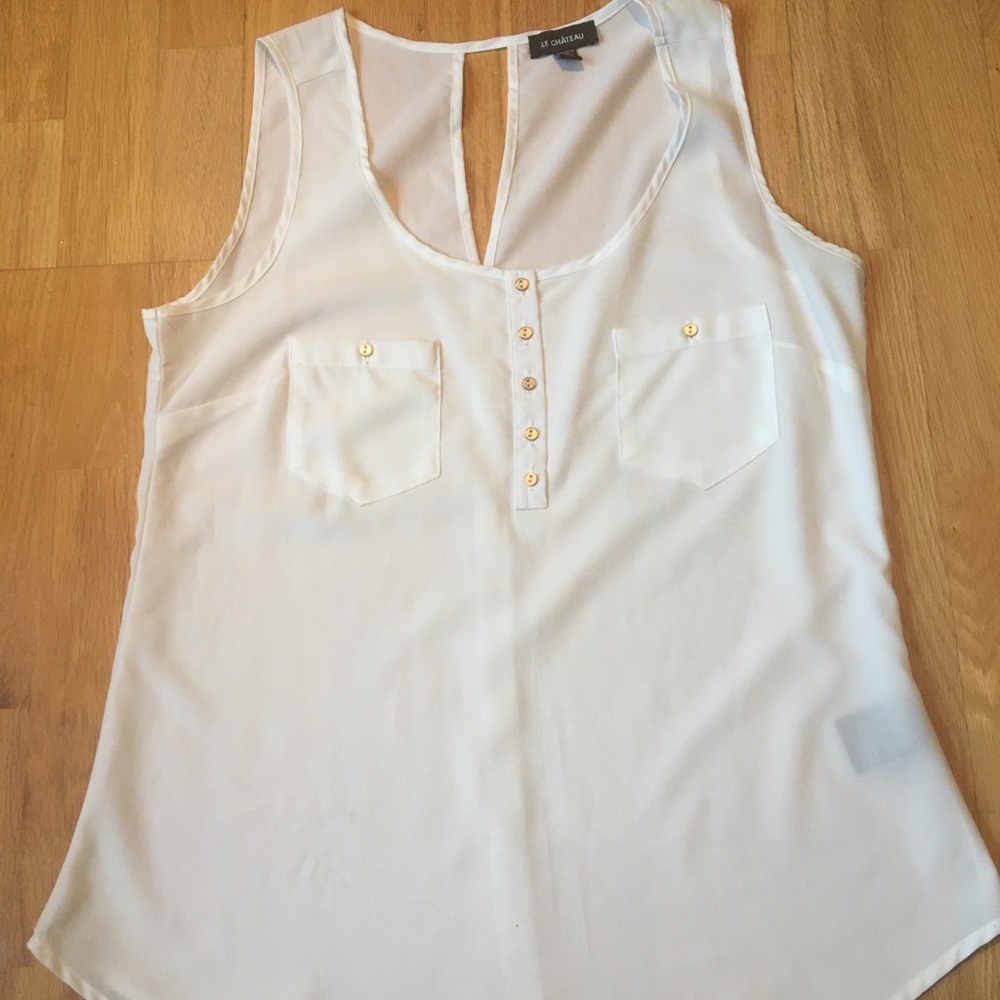 2/$20 ❤️ Women’s Le Chateau Top -Medium